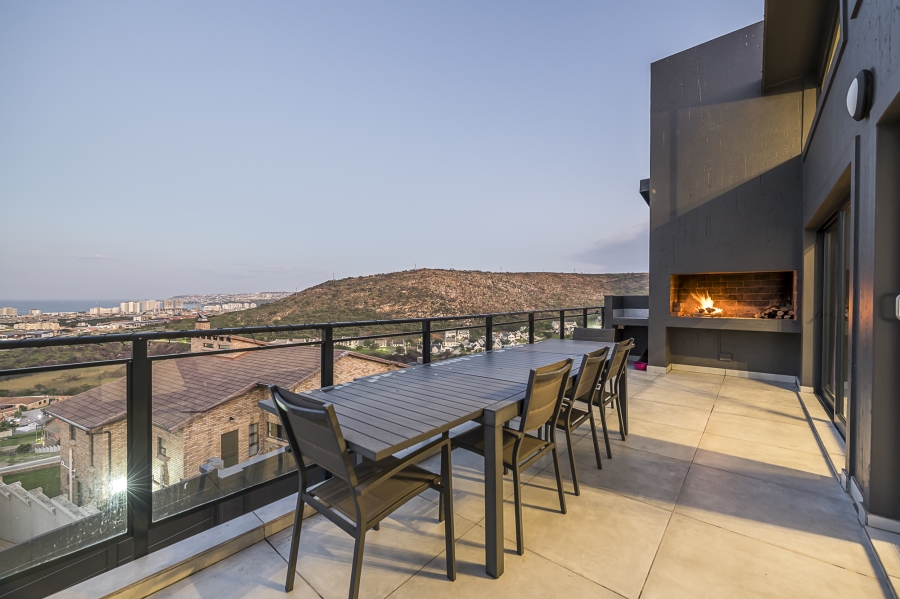 5 Bedroom Property for Sale in Island View Western Cape